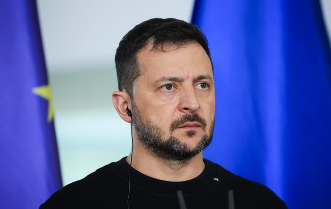 Зеленский заявил, что Трам не может быть гарантом мира  в Украине